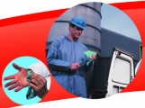 WYPALL* Cleaning Wipes Hand and Surface Cleaning in Industrial Manufacturing
